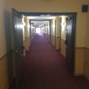 Quality Inn & Suites Shelbyville I-74 - Main hallway. - Hotels Near Me - Shelbyville, Indiana Quality Inn & Suites Shelbyville I-74 - Main hallway. - Hotels Near Me - Shelbyville, Indiana