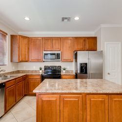 Susan Nevel- A Z and Associates - Nicely upgraded kitchen