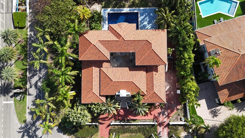 Slide of G & C Roofing Services