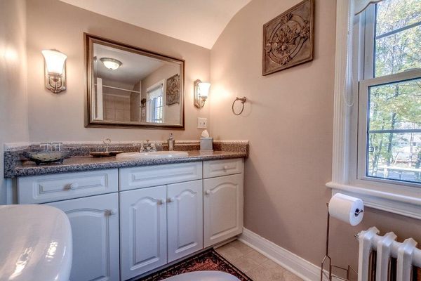 Dover House Bed and Breakfast by null