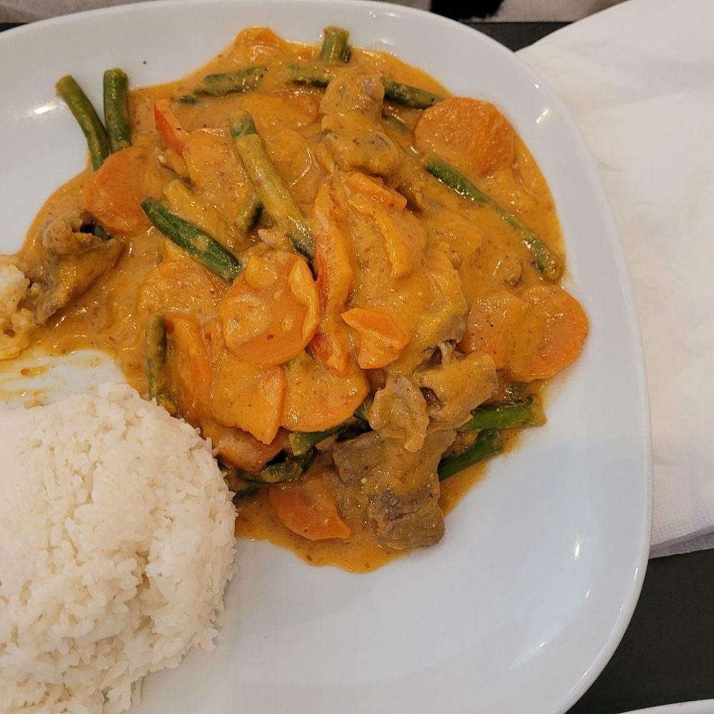 Lemongrass Thai Restaurant - Thai Near Me - Raleigh, North Carolina Lemongrass Thai Restaurant - Thai Near Me - Raleigh, North Carolina