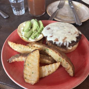 Lupo Verde Osteria - Osteria Burger - Italian Near Me - Washington, DC, District of Columbia Lupo Verde Osteria - Osteria Burger - Italian Near Me - Washington, DC, District of Columbia