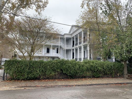 Two Chicks Walking Tours by null