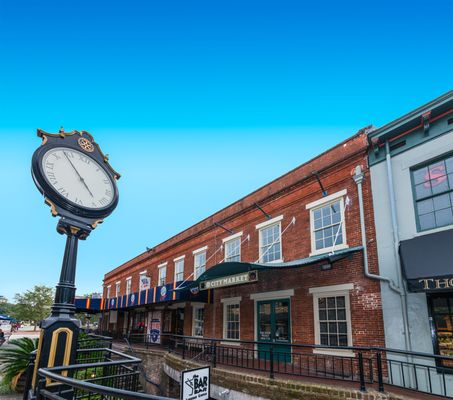 Old Town Trolley Tours of Savannah by null