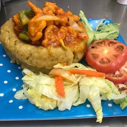 Fu-Sing - Mofongo Relleno (Pollo Enchilado)