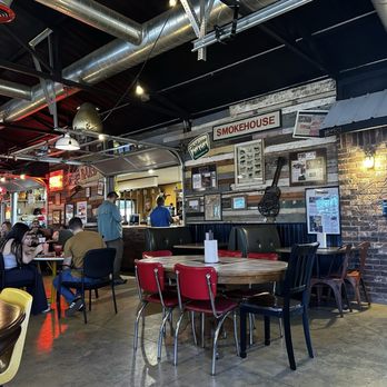 Butcher BBQ Stand - Dining room and bar - Barbeque Near Me - Wellston, Oklahoma