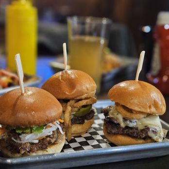 Broderick Roadhouse - Gastropubs Near Me - West Sacramento, California Broderick Roadhouse - Gastropubs Near Me - West Sacramento, California