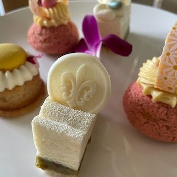 Halekulani Afternoon Tea - Aren't these too pretty to eat? - Tea Rooms Near Me - Honolulu, Hawaii Halekulani Afternoon Tea - Aren't these too pretty to eat? - Tea Rooms Near Me - Honolulu, Hawaii