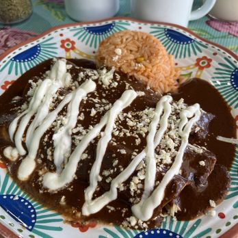 Maíz - Mole enchiladas - Mexican Near Me - Tijuana, BCN