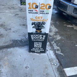 Hucks