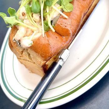 La Copine - Shrimp Roll - New American Near Me - Yucca Valley, California