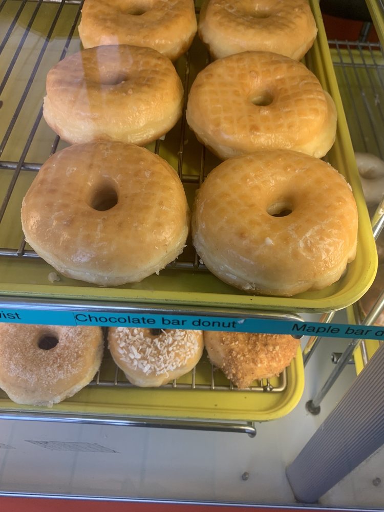 E T’s Donuts