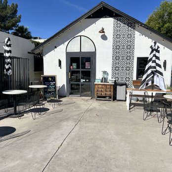 Deseo Coffee Shack - Front - Coffee & Tea Near Me - Phoenix, Arizona Deseo Coffee Shack - Front - Coffee & Tea Near Me - Phoenix, Arizona