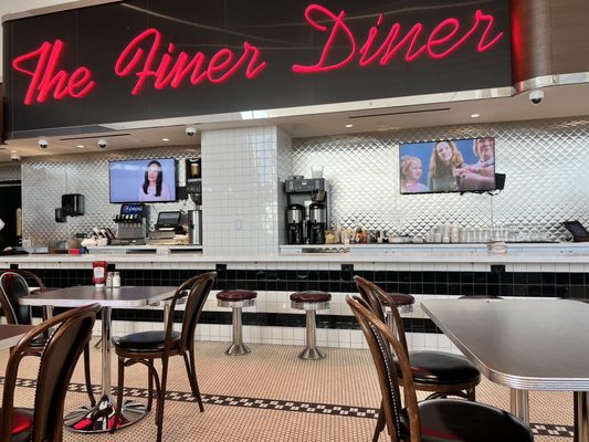 Brooklyn Diner (LaGuardia) by null