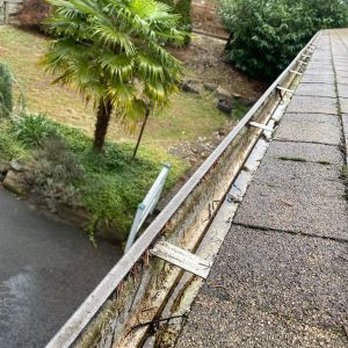 Apex Roof And Gutter - an after picture of the gutters - Pressure Washers Near Me - Bothell, Washington