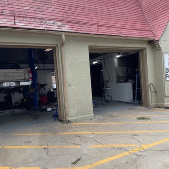 Linder Tire & Auto - Bays - Tires Near Me - Plattsmouth, Nebraska Linder Tire & Auto - Bays - Tires Near Me - Plattsmouth, Nebraska