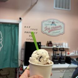 Annie's Ice Cream