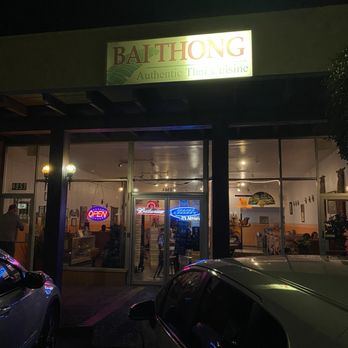 Bai Thong - It's 7pm and this is what my heart needed - Thai Near Me - Tucson, Arizona Bai Thong - It's 7pm and this is what my heart needed - Thai Near Me - Tucson, Arizona