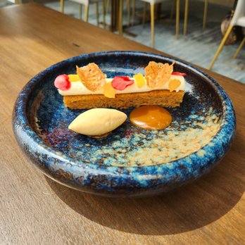 Peak with Priceless Restaurant & Bar - Carrot Cake - New American Near Me - New York, New York