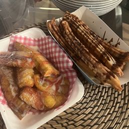 Plátanos y churros Plátanos y churros