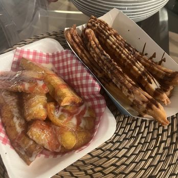 Churros el perezito - Plátanos y churros - Desserts Near Me - Los Angeles, California Churros el perezito - Plátanos y churros - Desserts Near Me - Los Angeles, California