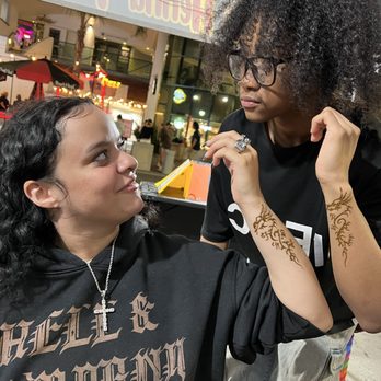 Henna By Mayra - henna at Huntington Beach surf city USA, Street Fair every Tuesday night from 4 to 9 PM - Tattoo Near Me Henna By Mayra - henna at Huntington Beach surf city USA, Street Fair every Tuesday night from 4 to 9 PM - Tattoo Near Me