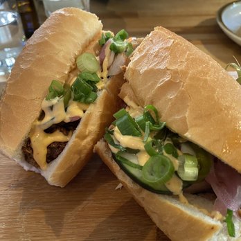 Ba Sa - Karaage chicken bahn mi - Vietnamese Near Me - Bainbridge Island, Washington