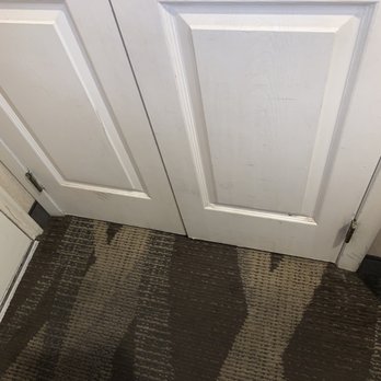 Ramada by Wyndham Yonkers - Dirty doors and filthy stained floors - Hotels Near Me - Yonkers, New York Ramada by Wyndham Yonkers - Dirty doors and filthy stained floors - Hotels Near Me - Yonkers, New York