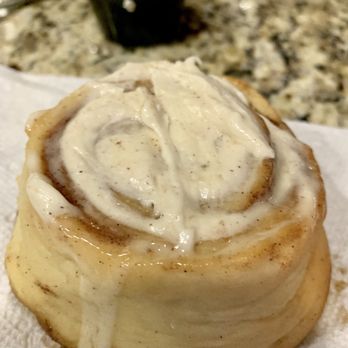 Cinnaholic - After I put in microwave... omg so darn good. I am glad I bought 8 rolls. - Desserts Near Me - Corona, California