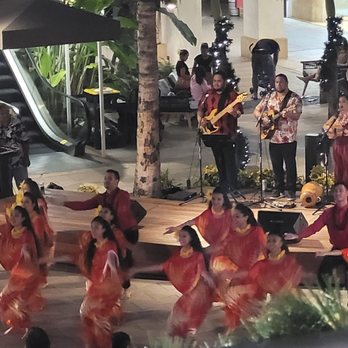 The Shops At Wailea - Beautiful Christmas hula show. - Shopping Centers Near Me - Wailea, Hawaii
