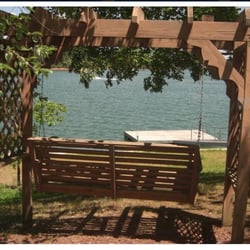 Chatuge Lakeside Rentals - Trellis swing is  amenity you willl find at our rentals.