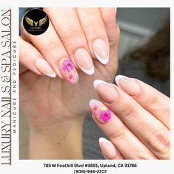 Luxury Nails & Spa Salon