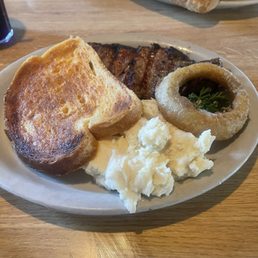 Steak and mashed potatoes