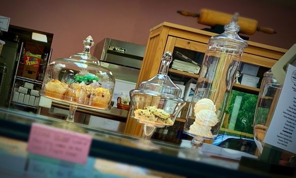 Rolling Pin Bake Shop by null