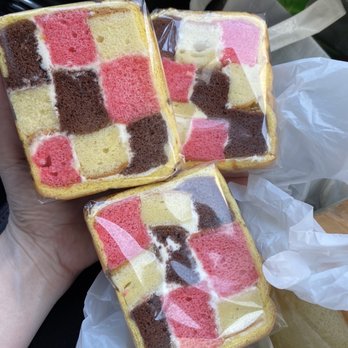 Sun Pearl Bakery - Rainbow/Tri-color cake - Taiwanese Near Me - Orlando, Florida Sun Pearl Bakery - Rainbow/Tri-color cake - Taiwanese Near Me - Orlando, Florida