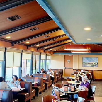 NORMS Restaurant - This is the larger part of the dining room with the windows fronting Hawthorne Blvd. This place makes for a lot of memories. - Diners Near Me - Torrance, California NORMS Restaurant - This is the larger part of the dining room with the windows fronting Hawthorne Blvd. This place makes for a lot of memories. - Diners Near Me - Torrance, California