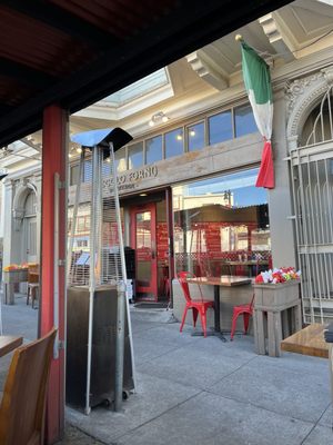 Piccolo Forno by null