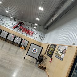 Attaboyz Archery - Target at 10 and 20 yards.