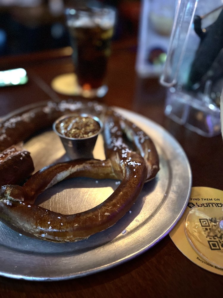 Social spots from Dive 106