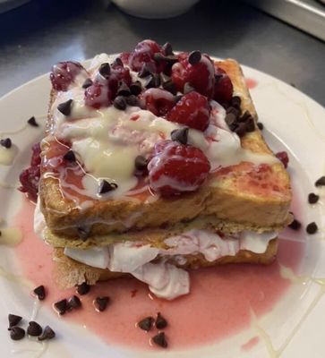 Sly Fox Den Too Charlestown by null