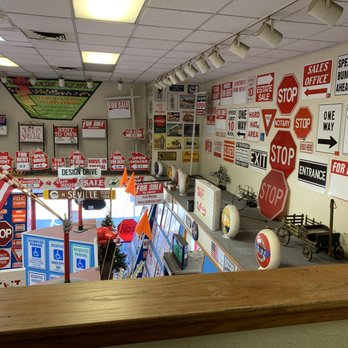 Realty Sign - Screen Printing Near Me - Phoenix, Arizona Realty Sign - Screen Printing Near Me - Phoenix, Arizona
