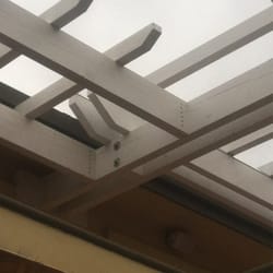 Pacific Craft Builders - Building a pergola