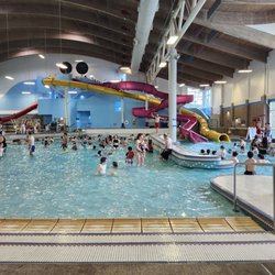 North Clackamas Aquatic Park - Waves pool