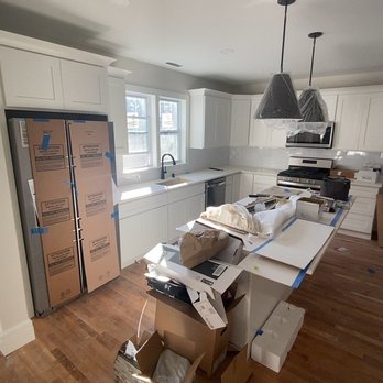 Best Choice Pro Cleaning - Kitchen before - Home Cleaning Near Me - Wakefield, Massachusetts Best Choice Pro Cleaning - Kitchen before - Home Cleaning Near Me - Wakefield, Massachusetts