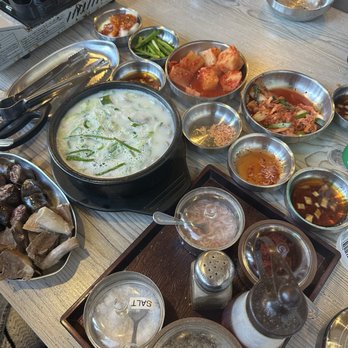 Moobongri - Korean Near Me - Irvine, California