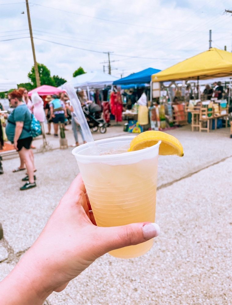 THE FLEA OFF MARKET 271 Photos & 76 Reviews 1000 E Market St