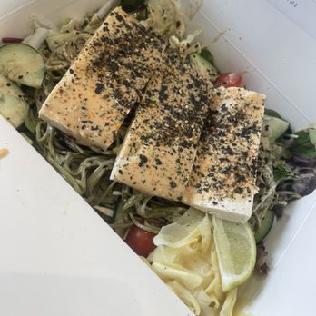 Stoke Salad - Barrenjoey: spring greens, noodles, and a protein (chicken, poke, or tofu)! I loved the dressing on this and how it went with everything! - Salad Near Me - Torrance, California Stoke Salad - Barrenjoey: spring greens, noodles, and a protein (chicken, poke, or tofu)! I loved the dressing on this and how it went with everything! - Salad Near Me - Torrance, California