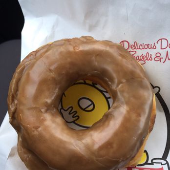 Fox's Donut Den - Donuts Near Me - Nashville, Tennessee Fox's Donut Den - Donuts Near Me - Nashville, Tennessee