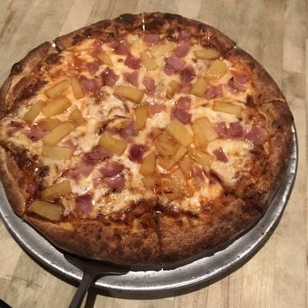 Bayside Gourmet - Hawaiian pizza - Italian Near Me - Islamorada, Florida