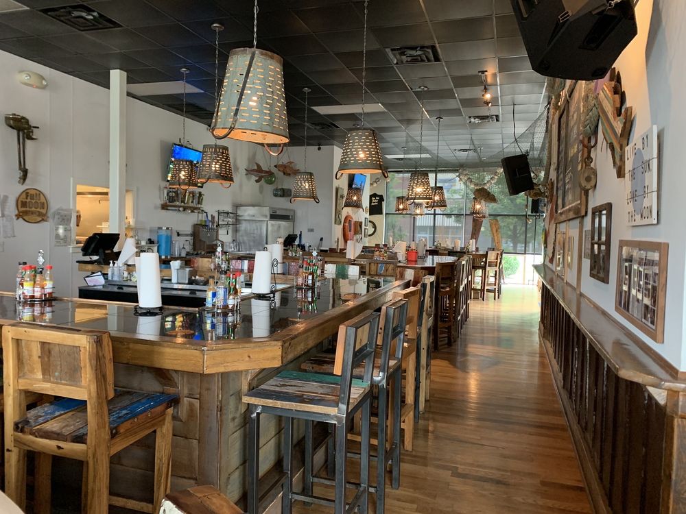 The Full Moon Oyster Bar - Morrisville